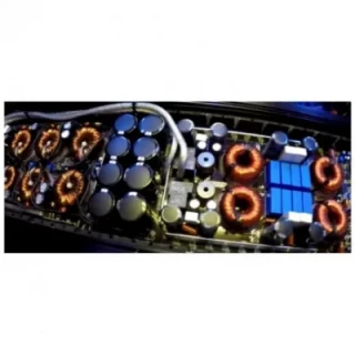 DD Audio M5 1csatornás erősítő 8000Watt